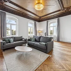 https://bei-anton-in-dresden.dresdenhotels.net